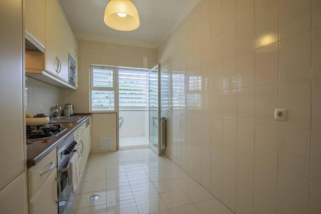 Stunning Apartment W/ Pool Cascais Bagian luar foto