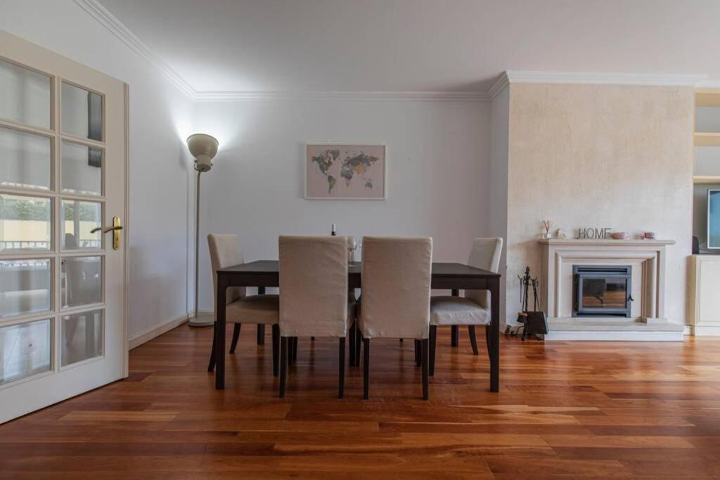 Stunning Apartment W/ Pool Cascais Bagian luar foto